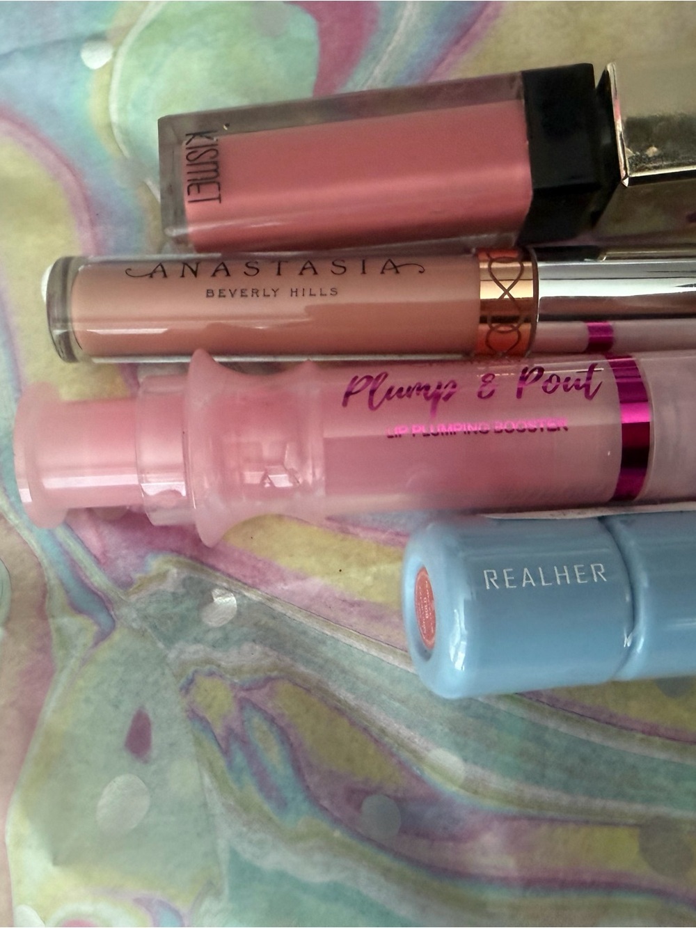 Bundle of 4 lip products